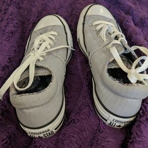 Worn one girls converse